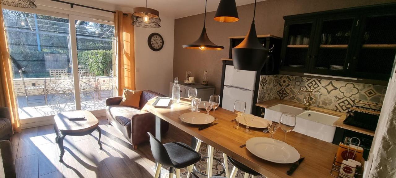 Le Refuge Du Bugey Ferienhaus *